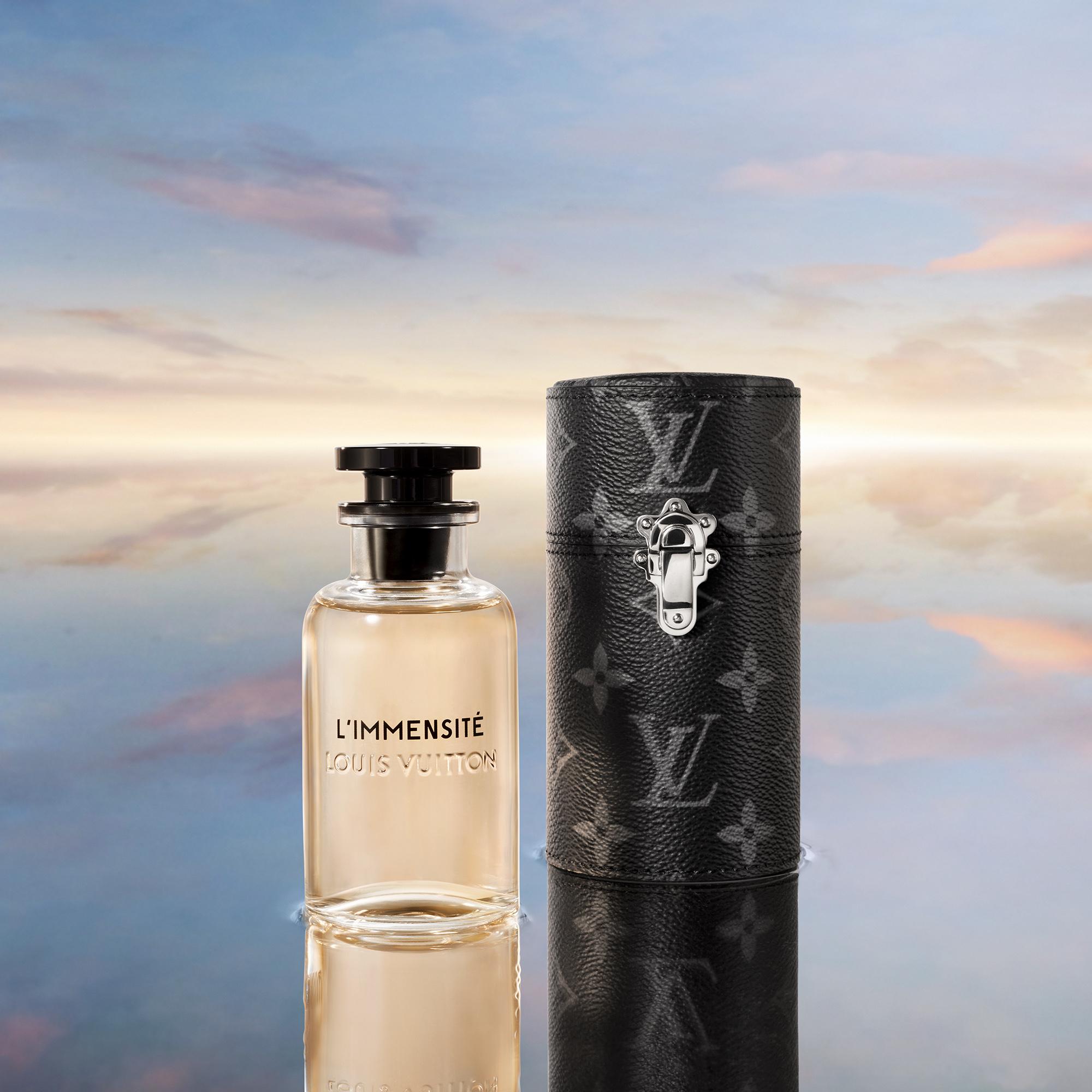 Perfume Travel Case 200 ml Monogram Eclipse - Travel | LOUIS VUITTON